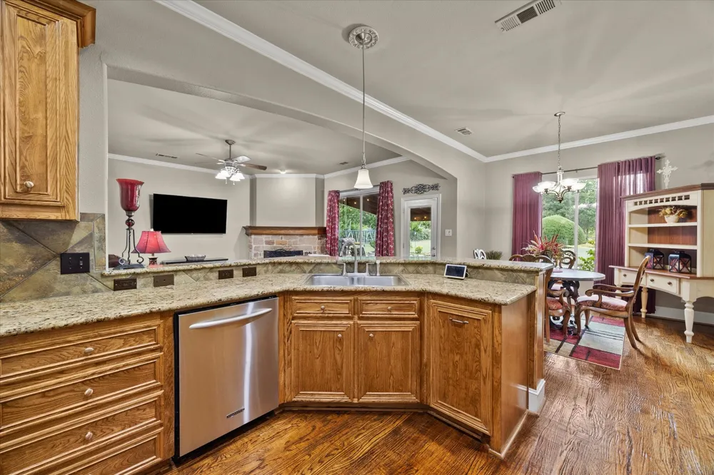 330 Cattlemans Trail Royse City, TX 75189