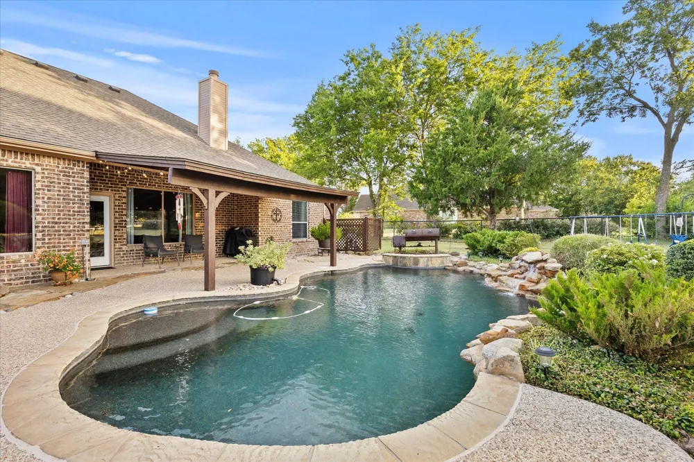 330 Cattlemans Trail Royse City, TX 75189