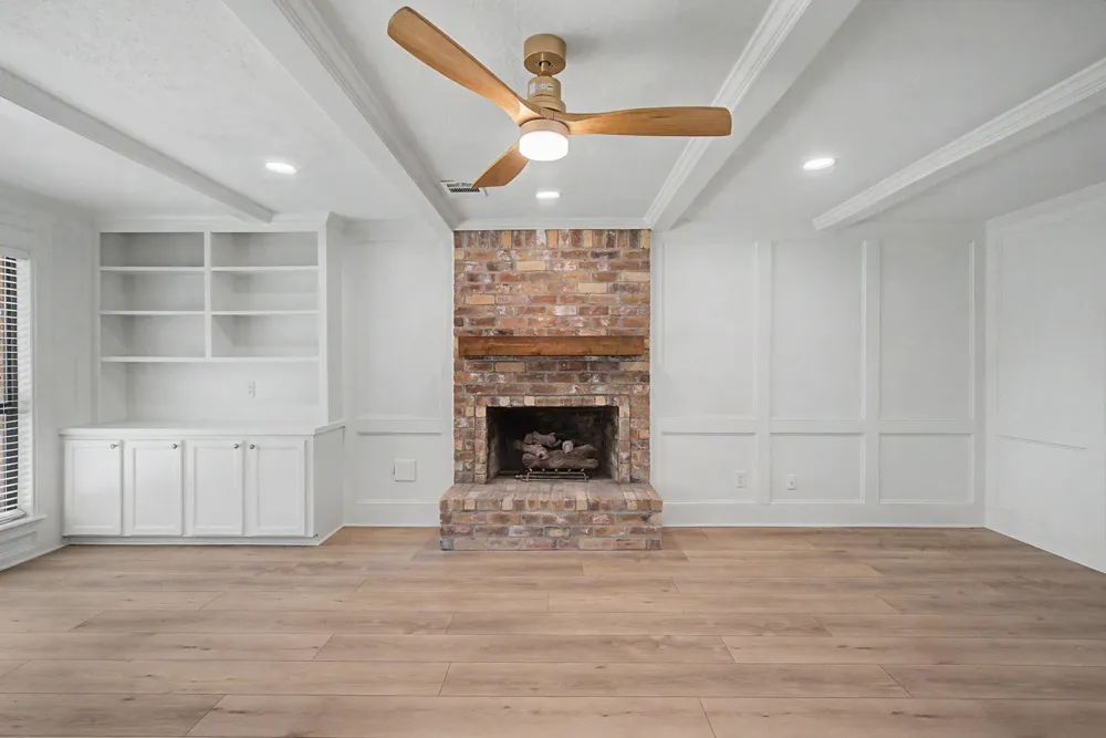 34 Brushwood Court The Woodlands, TX 77380