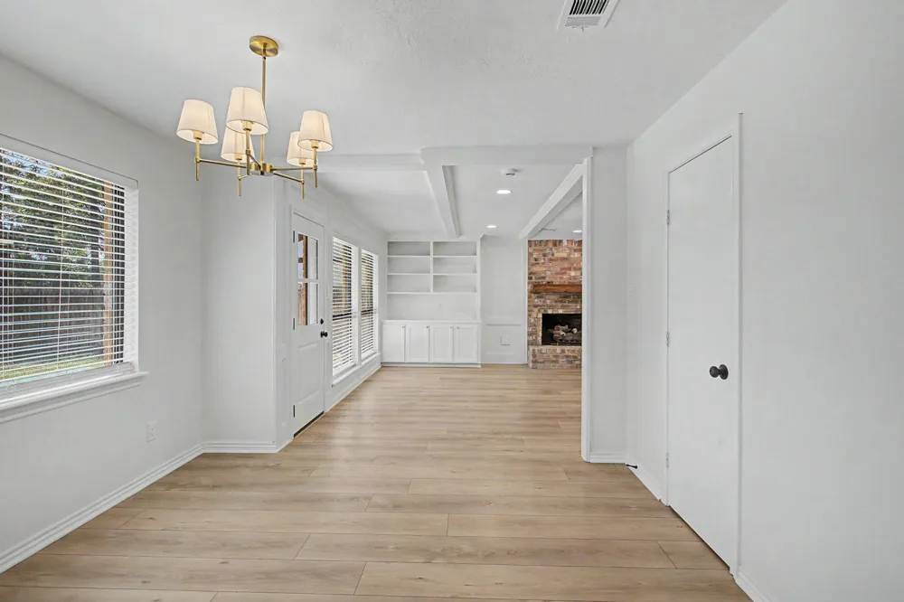 34 Brushwood Court The Woodlands, TX 77380