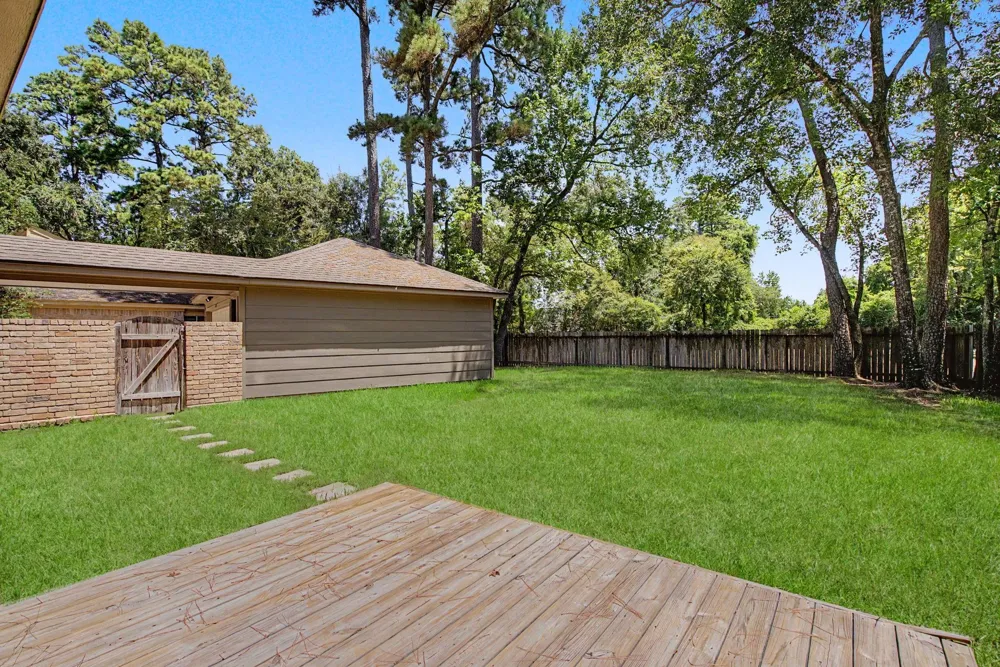 34 Brushwood Court The Woodlands, TX 77380