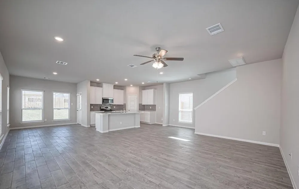 750 Marion Place Drive Dayton, TX 77535