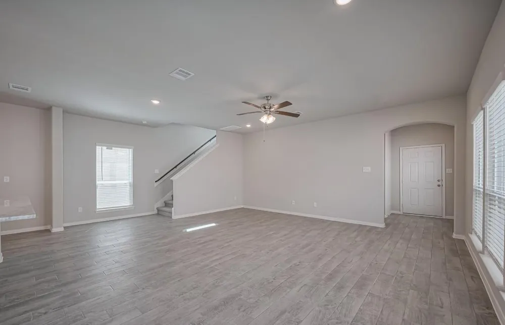 750 Marion Place Drive Dayton, TX 77535