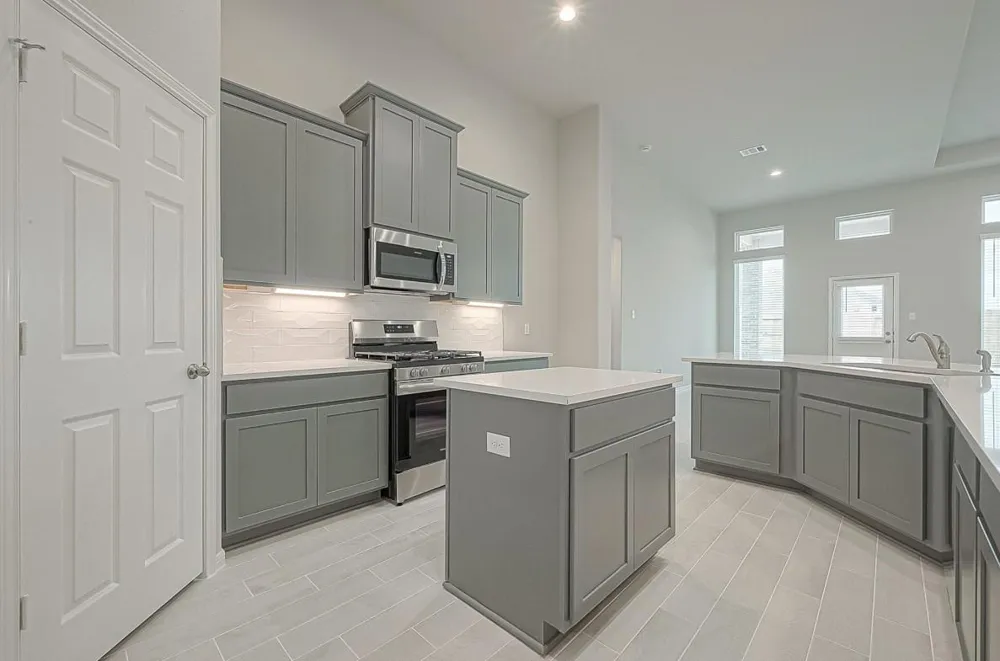 1041 Comal Trail Dayton, TX 77535