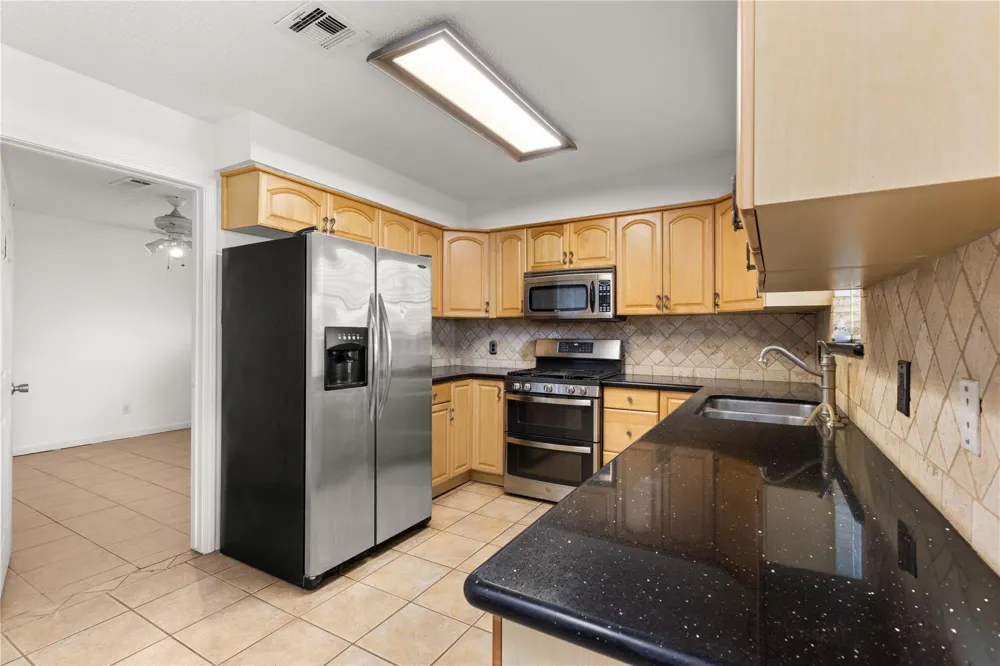1818 New Orleans Street Deer Park, TX 77536