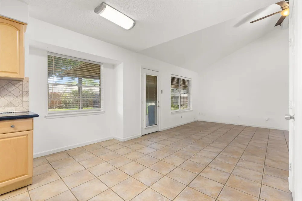 1818 New Orleans Street Deer Park, TX 77536
