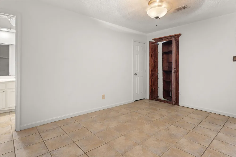 1818 New Orleans Street Deer Park, TX 77536