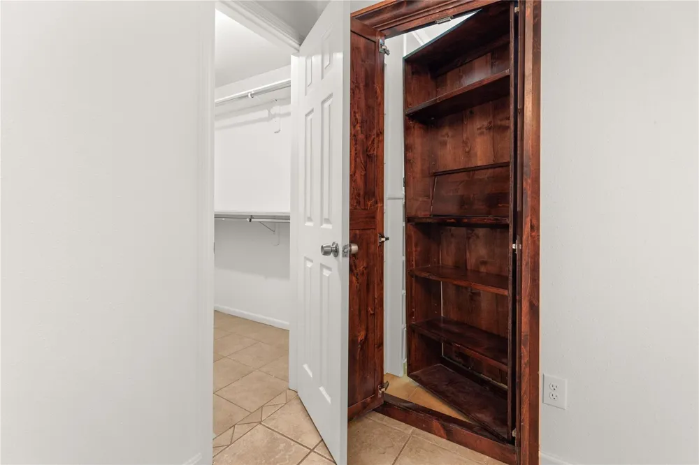 1818 New Orleans Street Deer Park, TX 77536