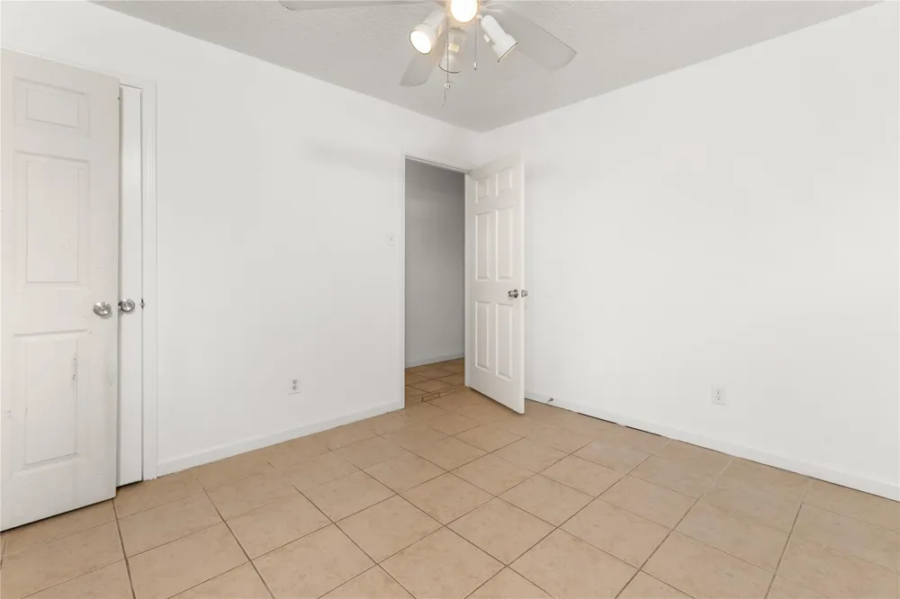 1818 New Orleans Street Deer Park, TX 77536