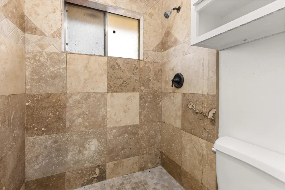 1818 New Orleans Street Deer Park, TX 77536