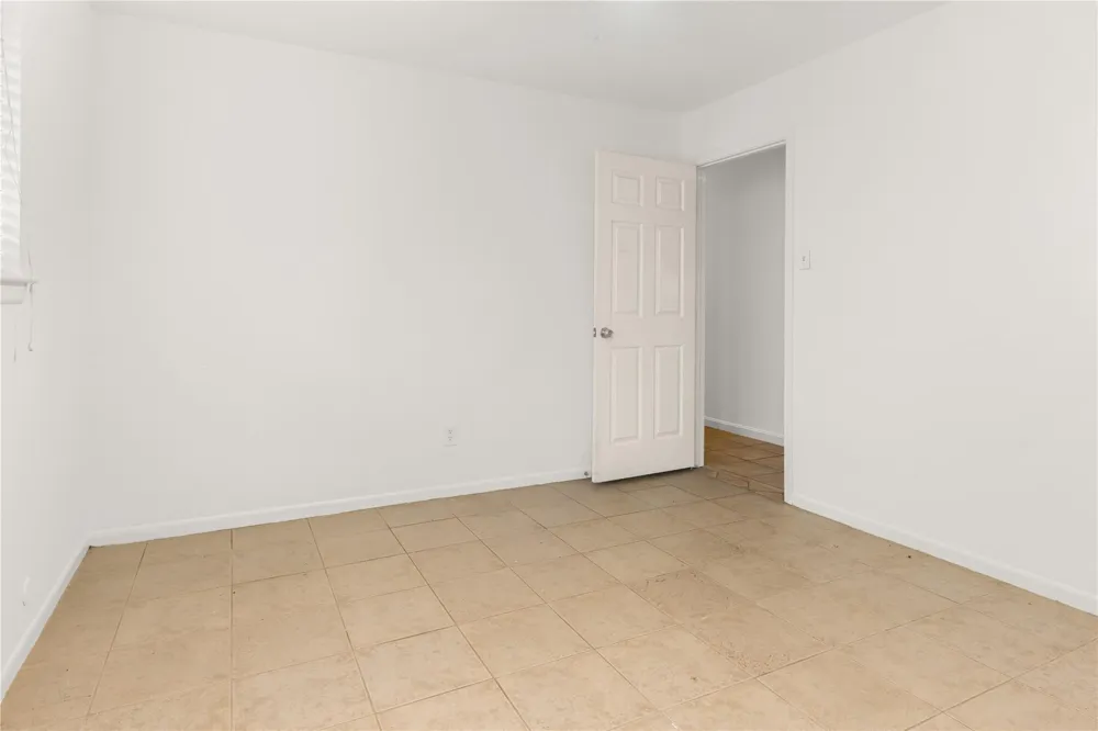 1818 New Orleans Street Deer Park, TX 77536