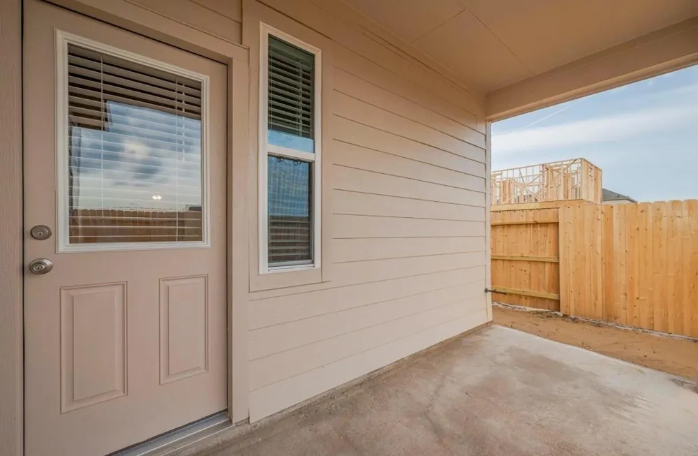 461 Long Branch Drive Dayton, TX 77535