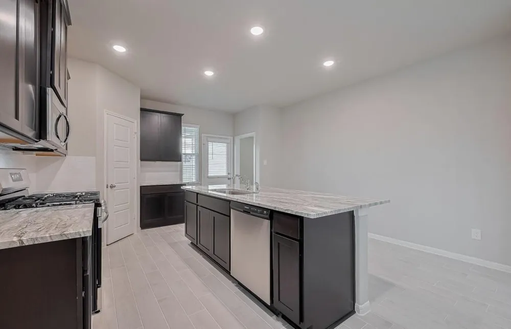 461 Long Branch Drive Dayton, TX 77535