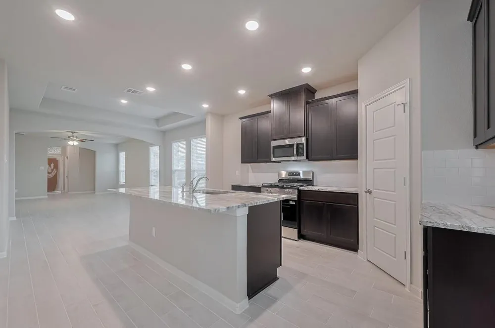 461 Long Branch Drive Dayton, TX 77535