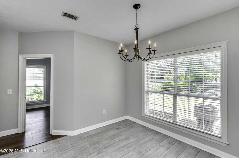 150 Fairfield Circle Madison, MS 39110