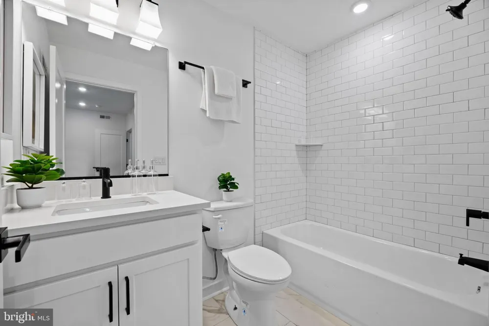 2114 E RUSH STREET Philadelphia, PA 19134
