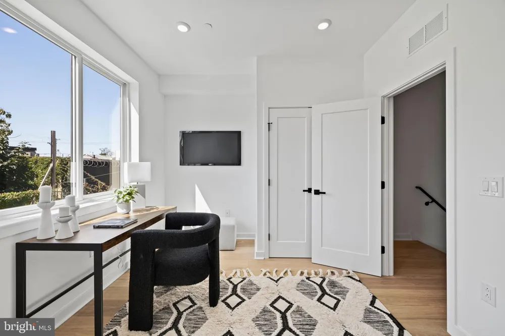 2114 E RUSH STREET Philadelphia, PA 19134