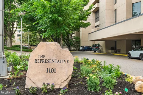 1101 S ARLINGTON RIDGE ROAD #212