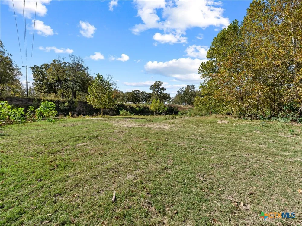 4 US Hwy 90 Alt Seguin, TX 78155