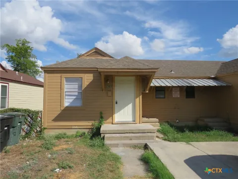 1305 S 5th Street
