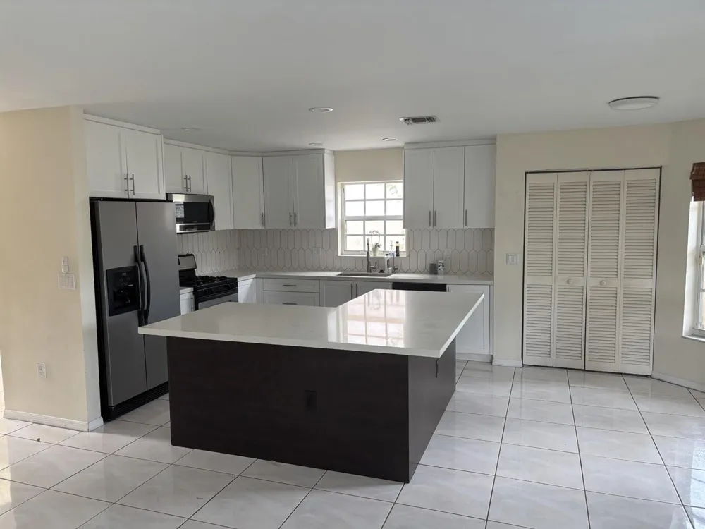 56 GABLES BOULEVARD Weston, FL 33326