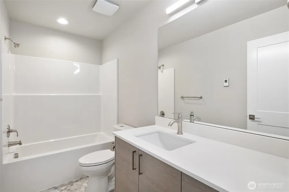 7925 230th Street SW #A1 Edmonds, WA 98026