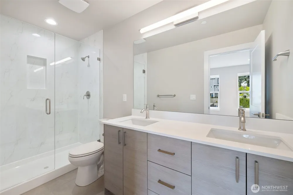 7925 230th Street SW #A1 Edmonds, WA 98026