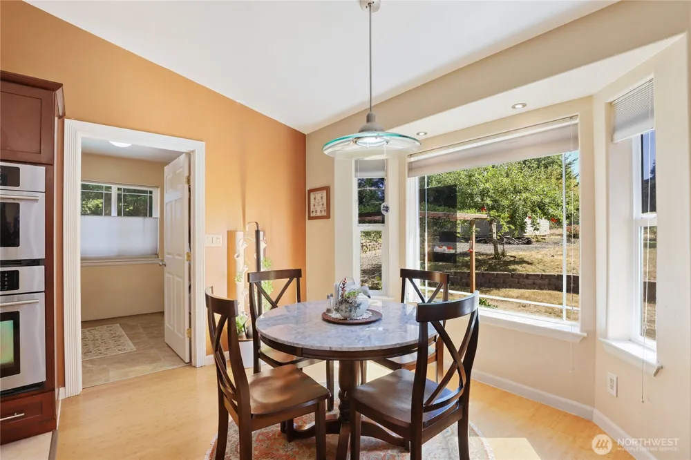 6385 NW Airpark Court Silverdale, WA 98383