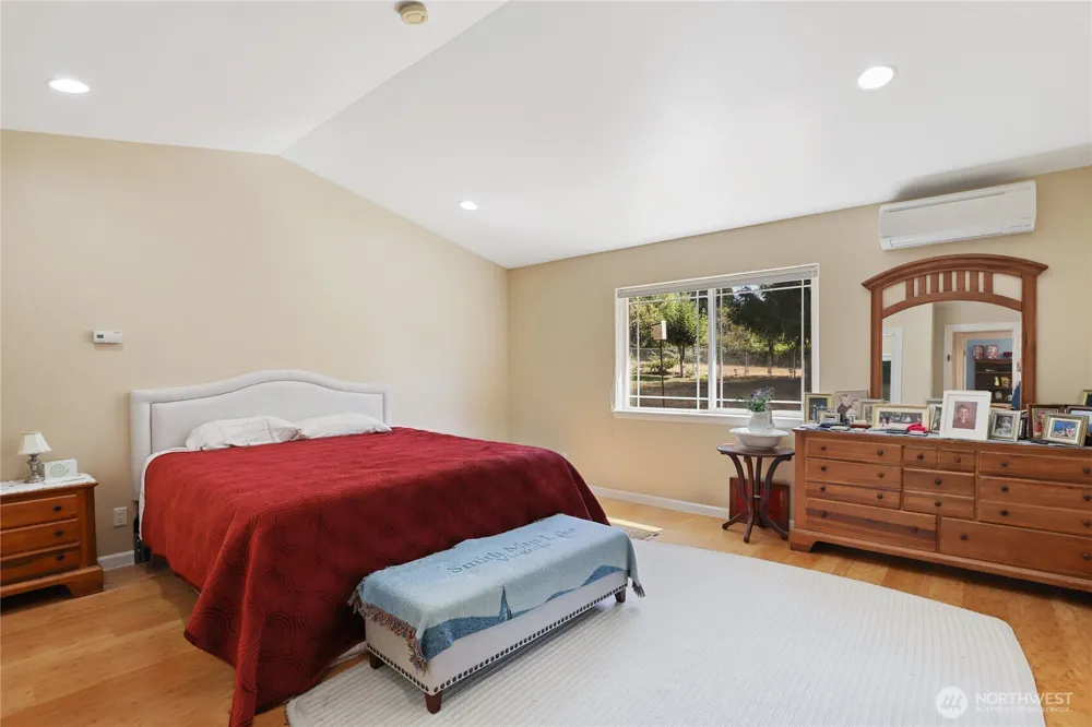 6385 NW Airpark Court Silverdale, WA 98383