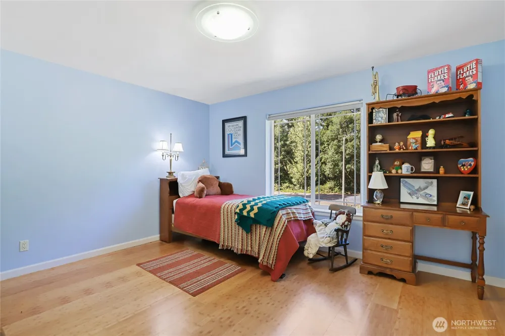 6385 NW Airpark Court Silverdale, WA 98383