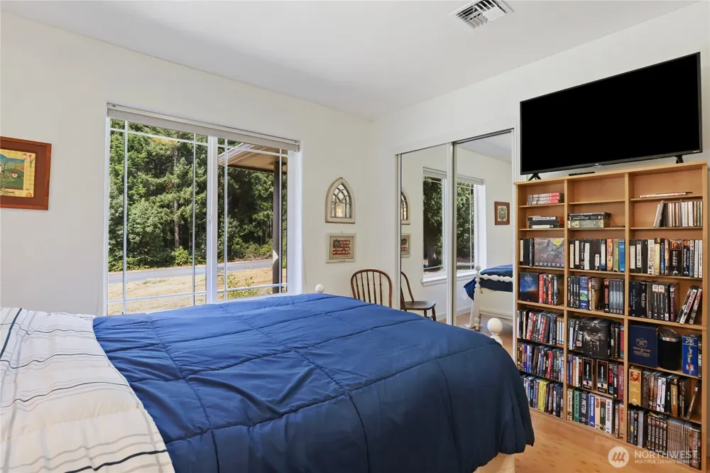 6385 NW Airpark Court Silverdale, WA 98383