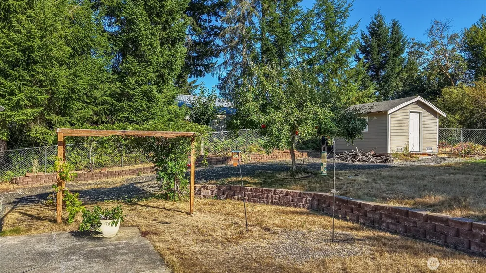6385 NW Airpark Court Silverdale, WA 98383