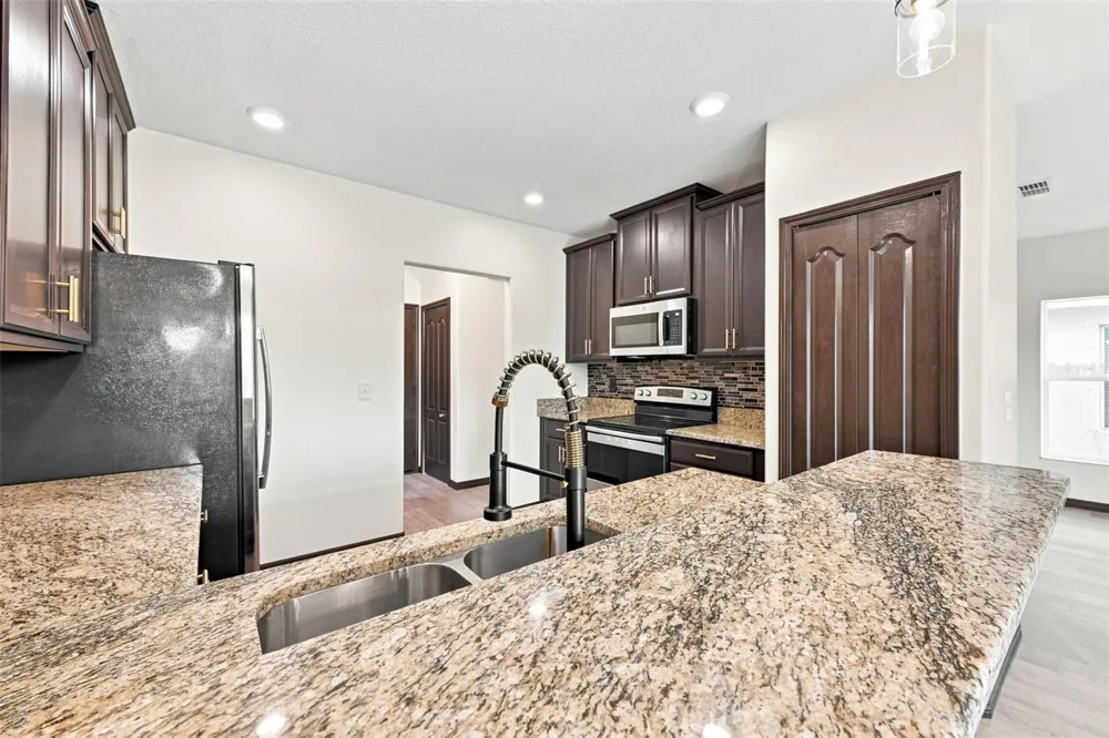 1403 TRAILWATER STREET Ruskin, FL 33570