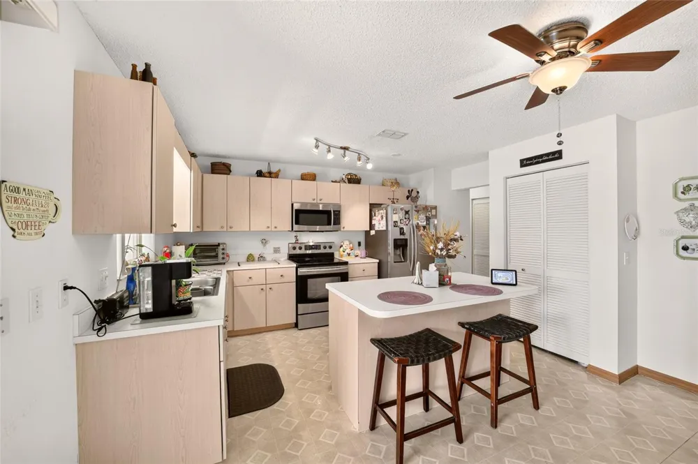 8964 SW 95TH STREET #A ocala, FL 34481