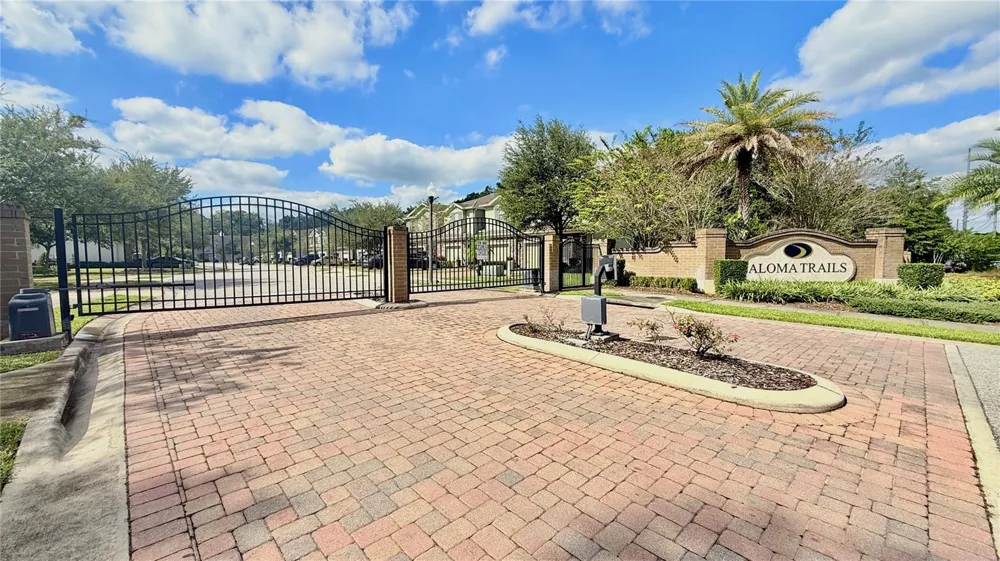 7605 ALOMA PINES COURT Winter Park, FL 32792