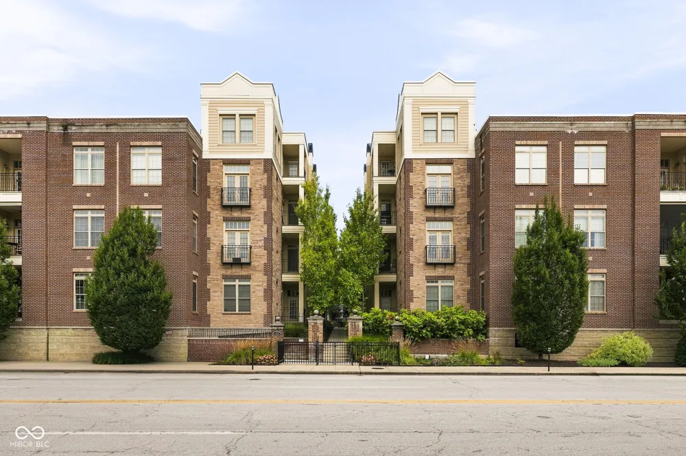 450 E Ohio Street #114 Indianapolis, IN 46204