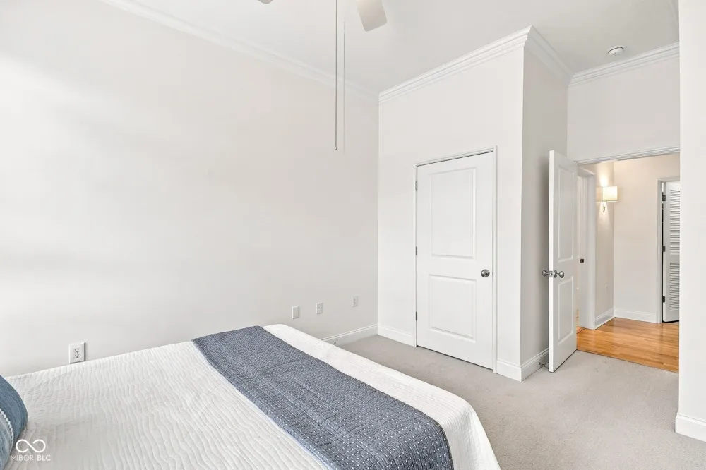 450 E Ohio Street #114 Indianapolis, IN 46204