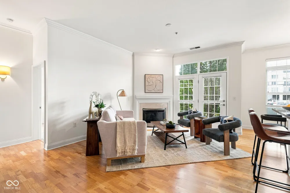 450 E Ohio Street #114 Indianapolis, IN 46204