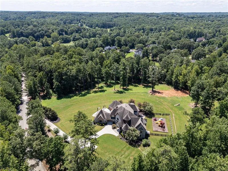 14560 Wood Road #B Milton, GA 30004