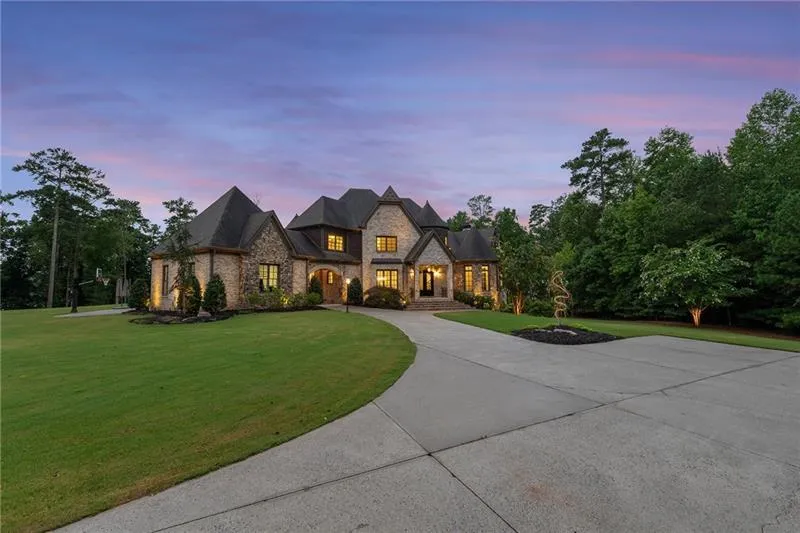 14560 Wood Road #B Milton, GA 30004