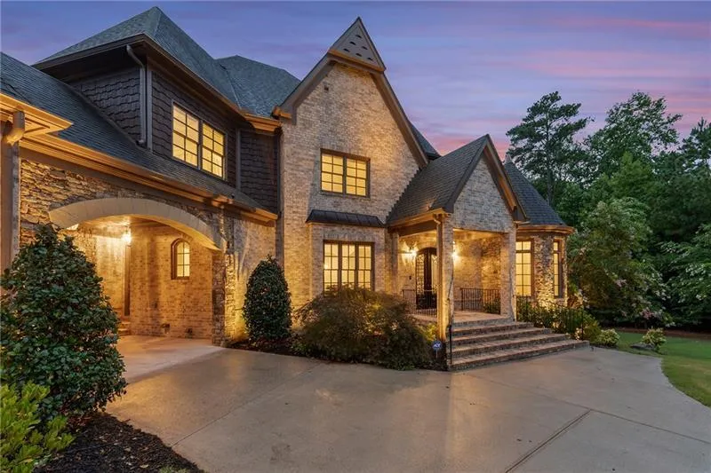 14560 Wood Road #B Milton, GA 30004
