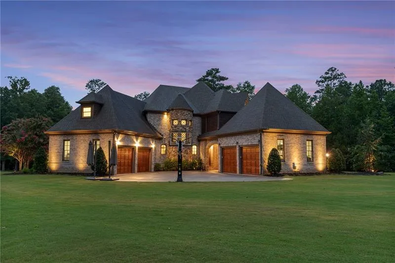 14560 Wood Road #B Milton, GA 30004