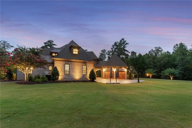 14560 Wood Road #B Milton, GA 30004