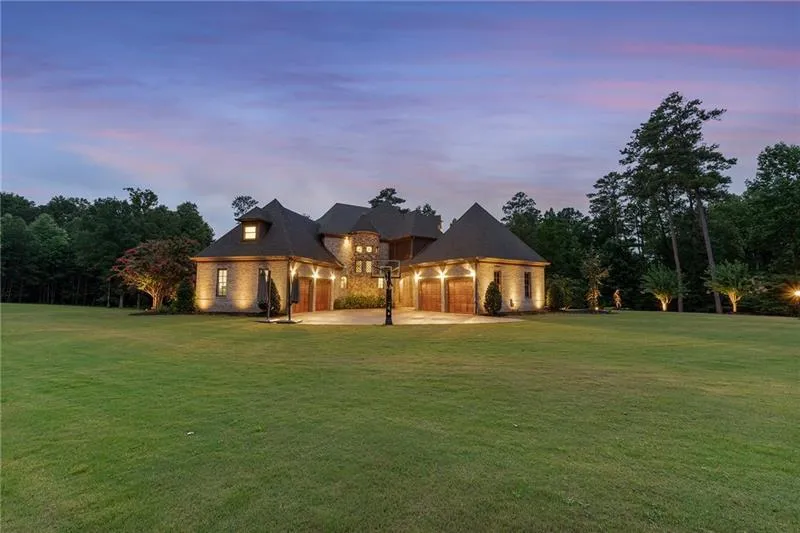 14560 Wood Road #B Milton, GA 30004