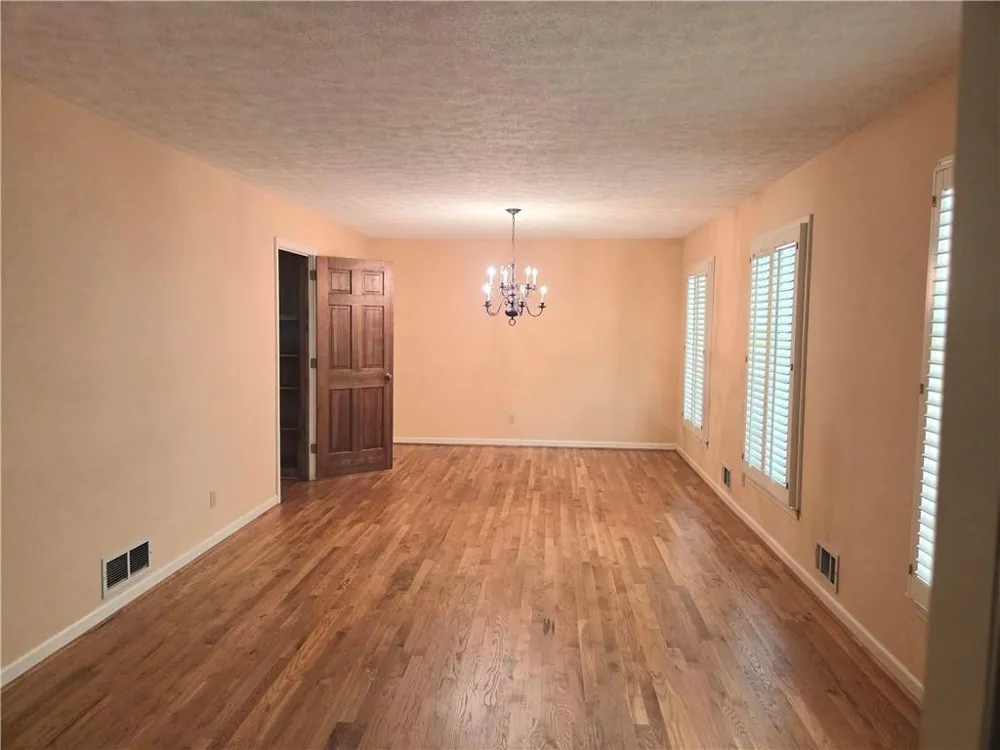 65 Cook Lane Stockbridge, GA 30281