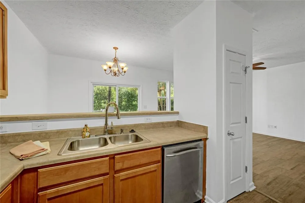 2266 Baker Station Drive Acworth, GA 30101