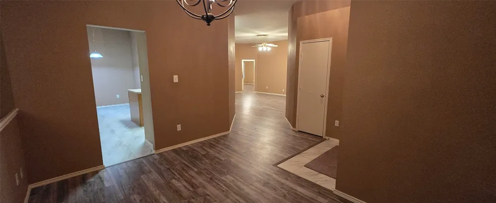 1912 Chapman Drive Lancaster, TX 75134