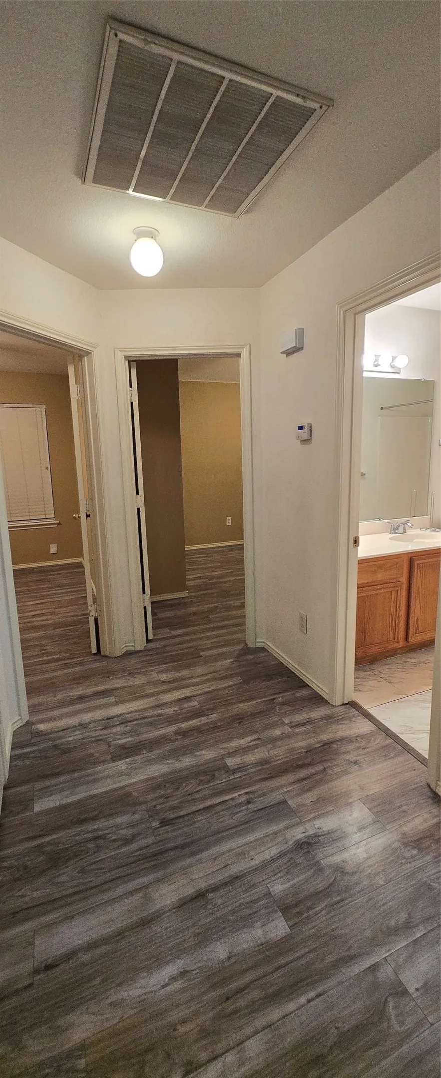 1912 Chapman Drive Lancaster, TX 75134