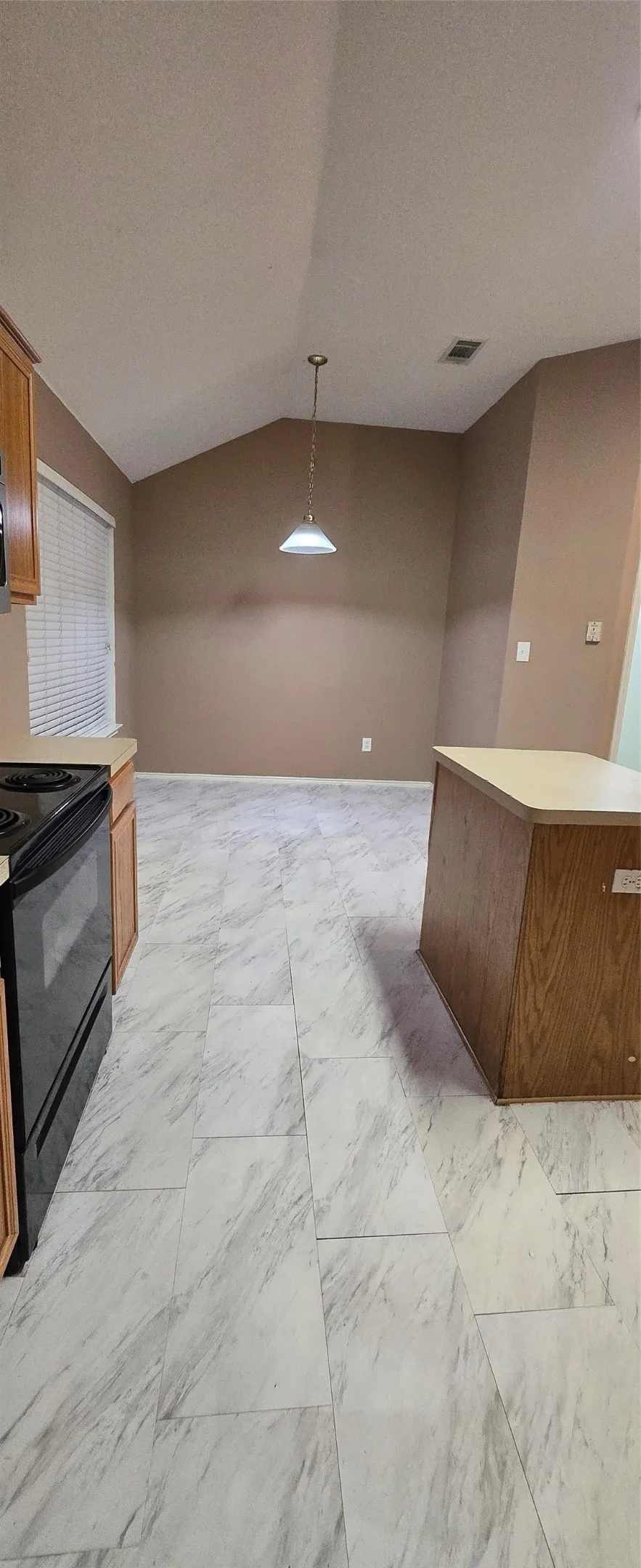 1912 Chapman Drive Lancaster, TX 75134