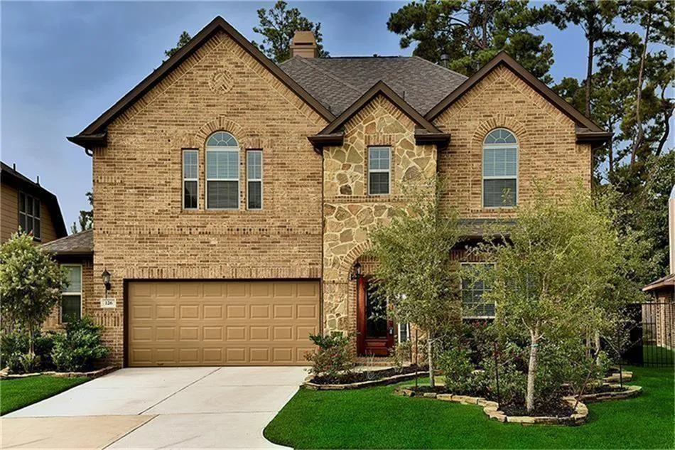 126 Hearthshire Circle The Woodlands, TX 77354